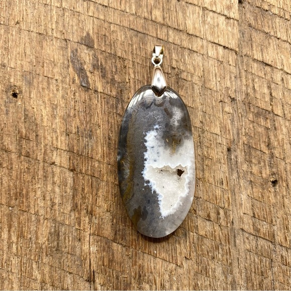 Moss Agate Druzy Window Geode Necklace Pendant - Picture 1 of 7